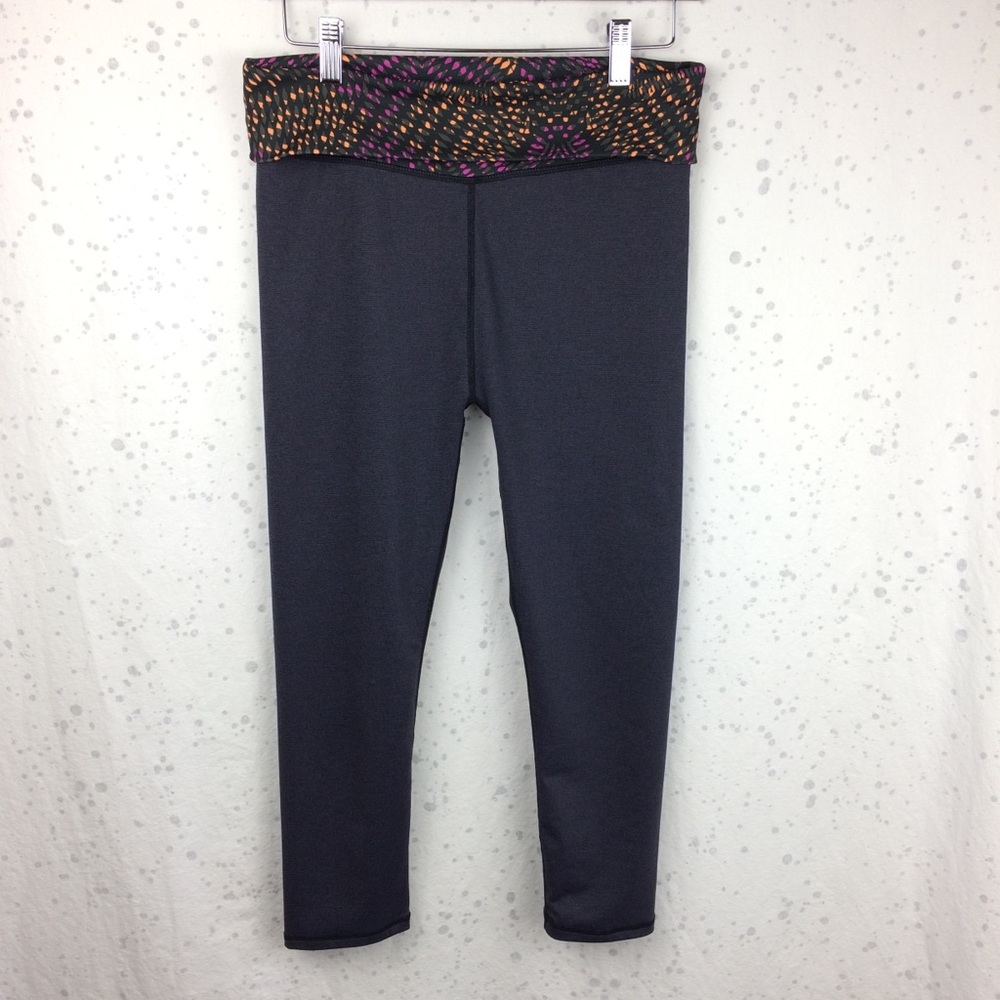 Fabletics Salar Print Capri Fold Over Waist Small - image 1